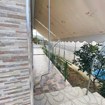 Eraldo Brahimi Apartment *