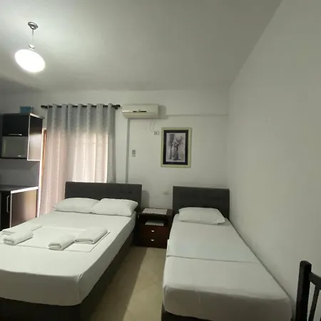 Appartement Eraldo Brahimi *